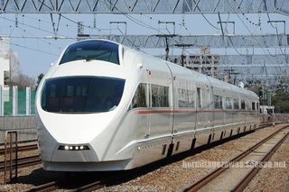 小田急ダイヤ改正でロマンスカー海老名伊勢原停車
