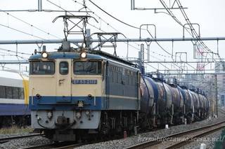 EF65}F̌8685
