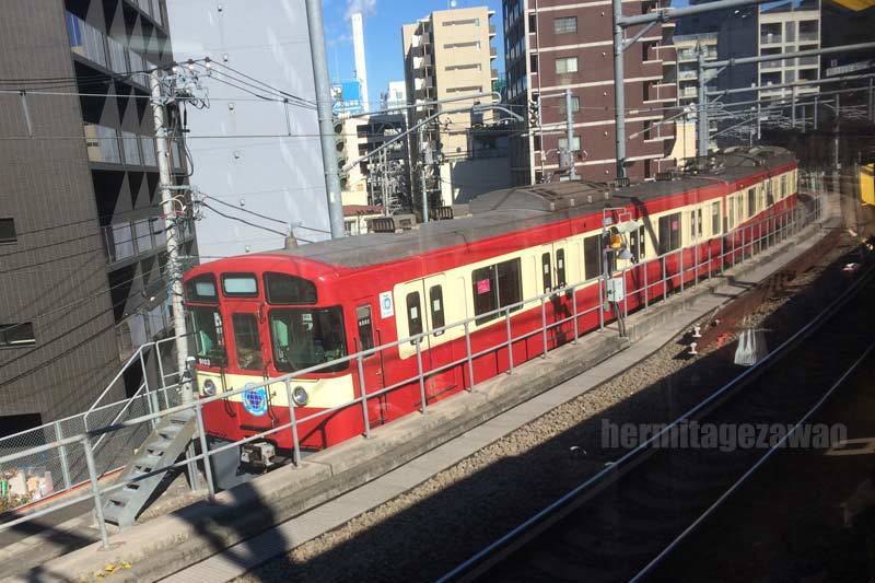 西武鉄道】赤い9000系電車【京浜急行塗装】: 臨zawa混合列車