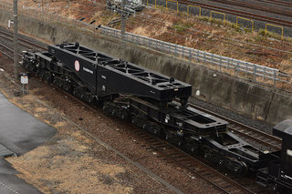 大物車シキ611をEF65-2139が牽引