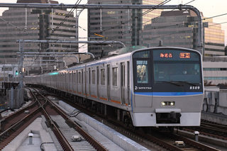 181124_sotetsu8000kei8709F.jpg