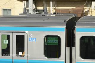 E233-1046b.jpg
